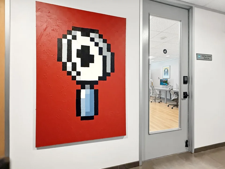 Suite entry